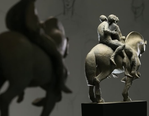 Gallery of Sculpture by Max Leiva-Guatemala