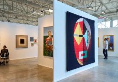 Experience the vibrant pulse of Latin American art at Pinta Miami