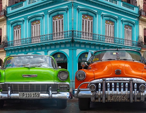 Colorful Cuba: Life Through the Lens of Jim Zuckerman (USA)