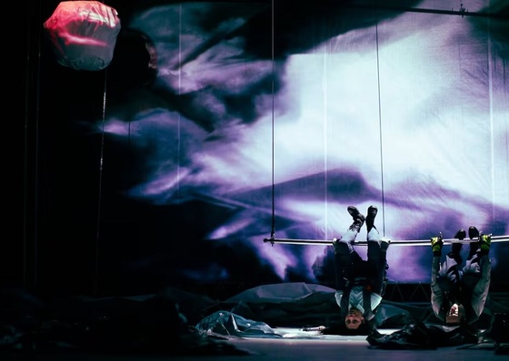 Todo mundo adora o próspero teatro latino-americano