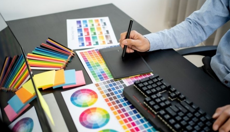 Graphic design as visual language in contemporary culture