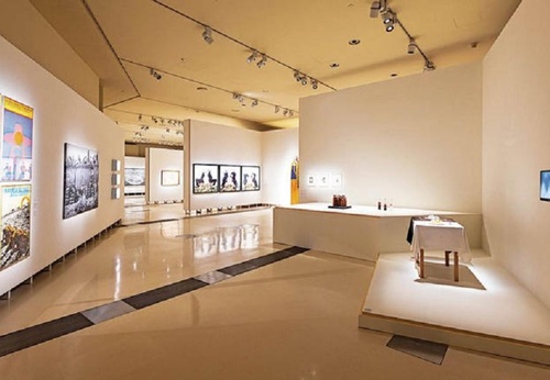 A Grande Exposição da Coleção Malba no Catar e o Retorno de Costantini