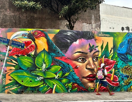 Galeria subterrânea de arte de rua - Peru