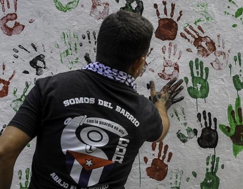 Un mural en La Habana por la paz en Palestina