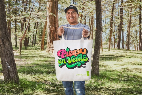 Galeria de Caligrafia de Elliot Tupac-Peru