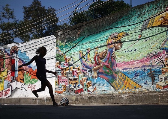 What is street art?