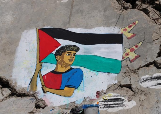 "Shukran": Gaza pays tribute to Lamine Yamal with a mural among ruins