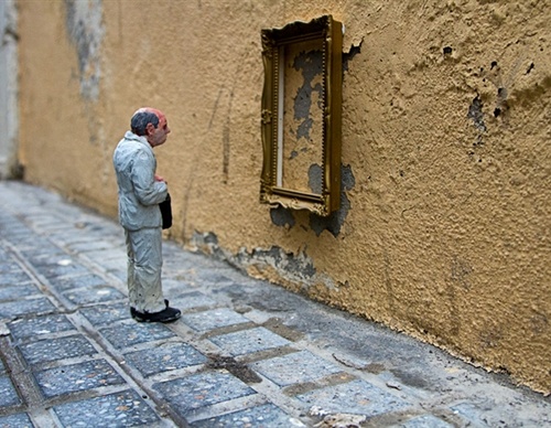 Gallery of Sculpture & Modern art by Isaac Cordal-Spain