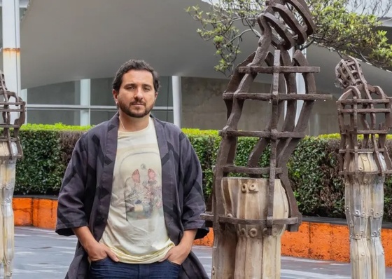 Joaquín Restrepo com sua exposição 'Summa Omnium'