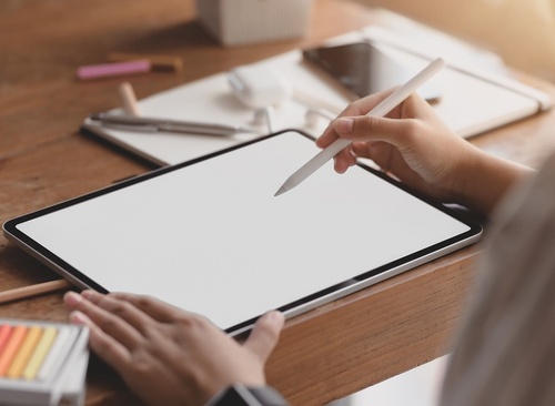 The Digital Age and Its Influence on Artistic Creation