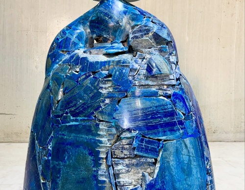 sulpture by manolo valdes spain