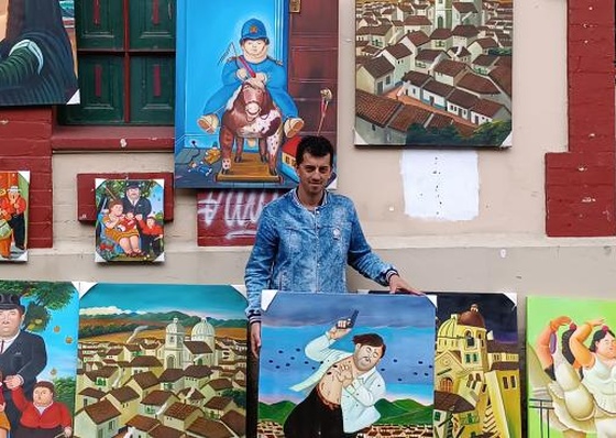 El pintor de brocha gorda que se gana la vida con la obra de Fernando Botero