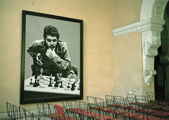 Cuba: La Isla Esquiva – Una Galería Fotográfica de Tria Giovan de los Estados Unidos