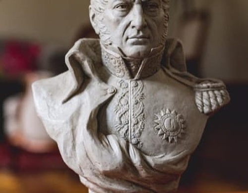 carlos benavidez