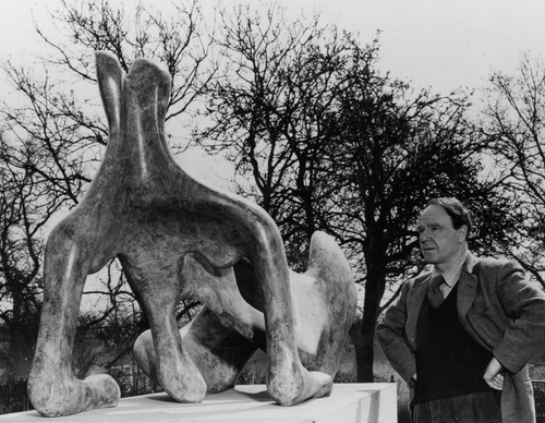 Gallery of Sculpture by Henry Moore - United Kingdom