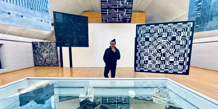 Ernesto Ríos's new exhibition that fuses art, science, and technology