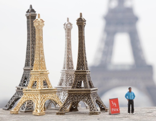 Gallery of Illustration by Slinkachu - England