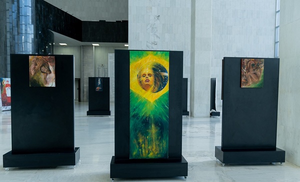 'Pax XXI' Exhibition Celebrates Latin American Art and Expression at Alesp