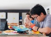 MON promueve taller de pintura con el artista Ronald Simon