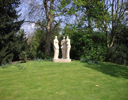 Gallery of Sculpture by Henry Moore - United Kingdom