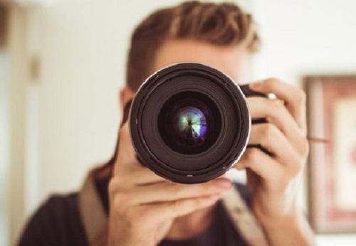 Visual Techniques in Advertising Photography