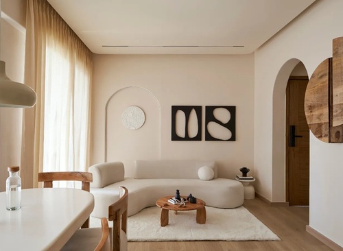 The Magic of Minimalism; Why "Less is More" in the Art World?