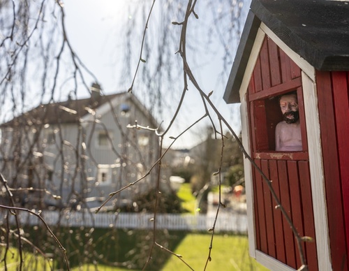 Gallery of Sculpture & Modern art by Isaac Cordal-Spain