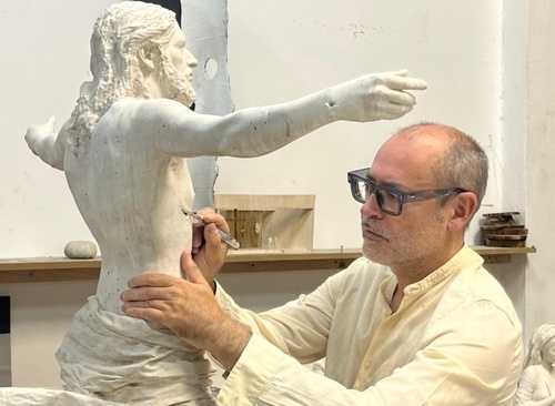 Sculpture as the Art of Giving Life to the Inanimate