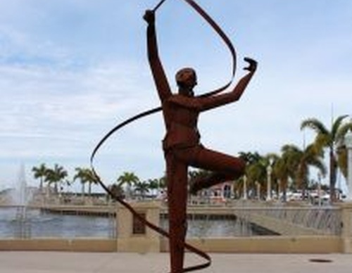 Gallery Of Sculpture By Edgardo Carmona - Colombia