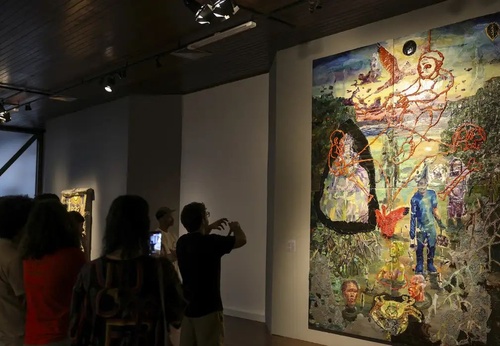 Artist Opens Solo Exhibition in São Luís