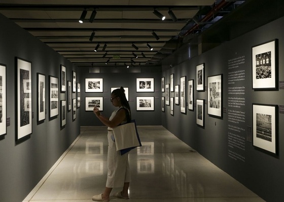 Exposição em Brasília reúne 150 fotografias de Sebastião Salgado
