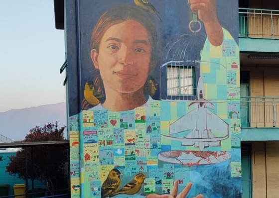 O primeiro mural de “Os Nomes da Liberdade” em Santiago