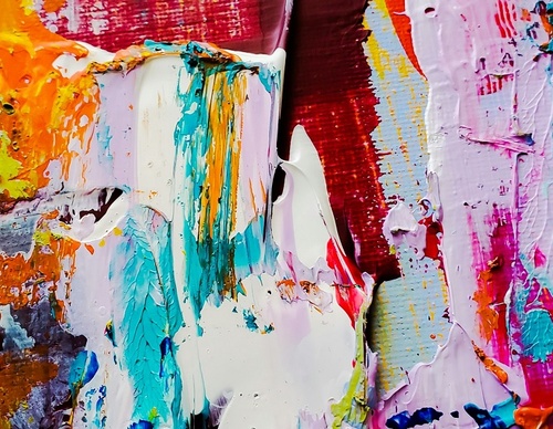 More than 70 works of art are being auctioned in collaboration with the Pata Pila organization