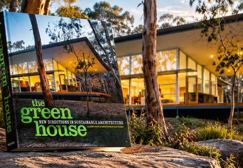 THE GREEN HOUSE: NEW DIRECTIONS IN SUSTAINABLE ARCHITECTURE