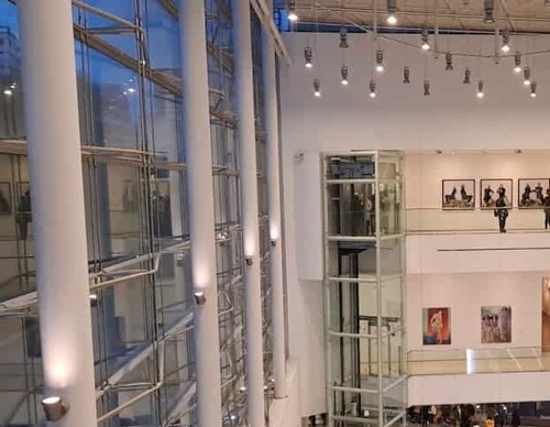 An exhibition that says nothing