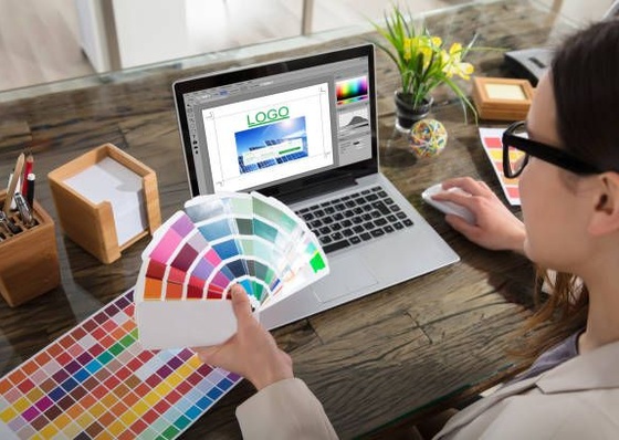 Graphic Design and Creating Iconic Brands in the Digital Age