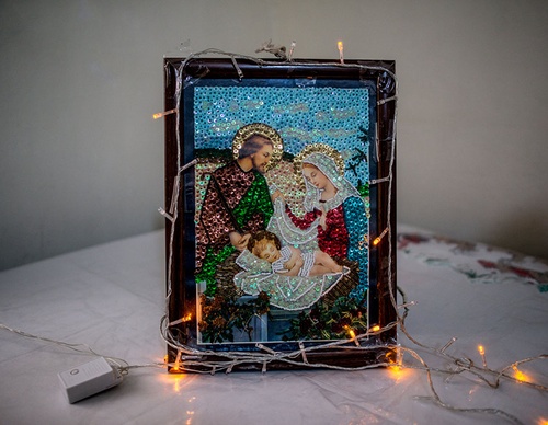 Gallery of Crisis Photography by Anush Babajanyan from Armenia