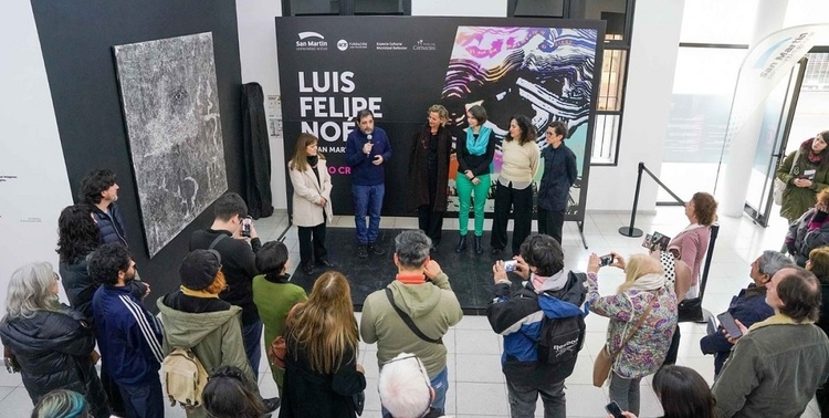 Exhibition of a Legend of Latin American Visual Art
