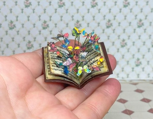 Gallery of Artistic book and sketch Book
