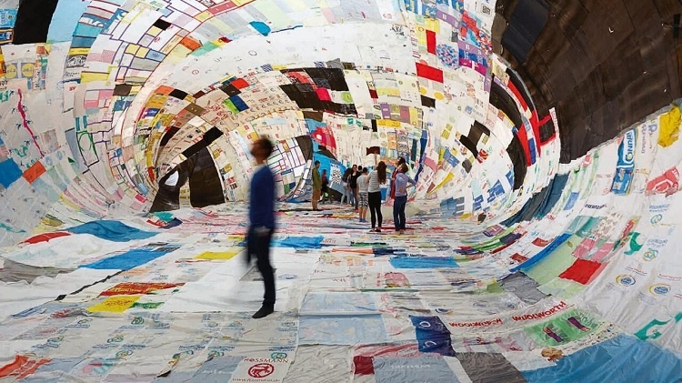 "Ensaios sobre a Felicidade", o foco da Bienal de Arte de Bogotá
