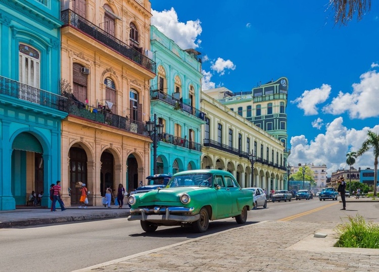 Cuba: Revolution, Diaspora, and the Aesthetic Reinvention of an Island