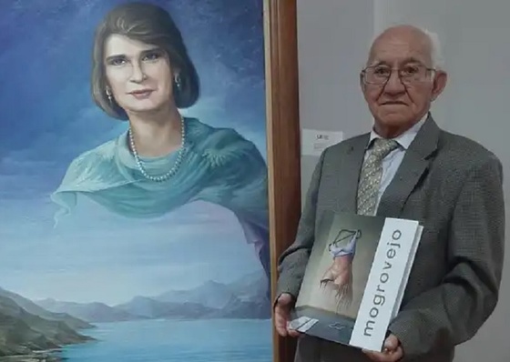 Exposição de arte e literatura surrealista