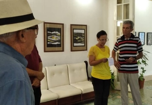 Quiñones Exhibits His Point of View