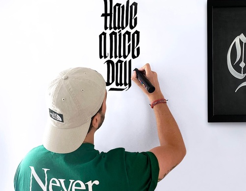 Galería de diseño gráfico de Kévin Bath - Inglaterra