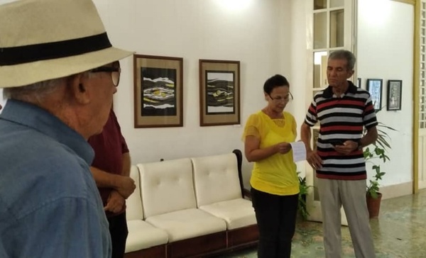 Quiñones Exhibits His Point of View