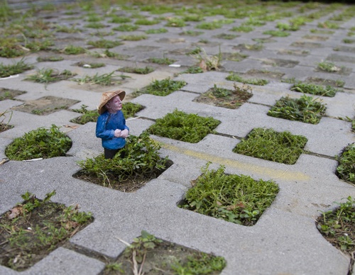 Gallery of Sculpture & Modern art by Isaac Cordal-Spain