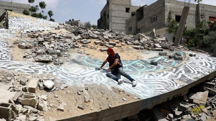 The Sign That Resists: Ayman Al-Hossary's Art in Gaza