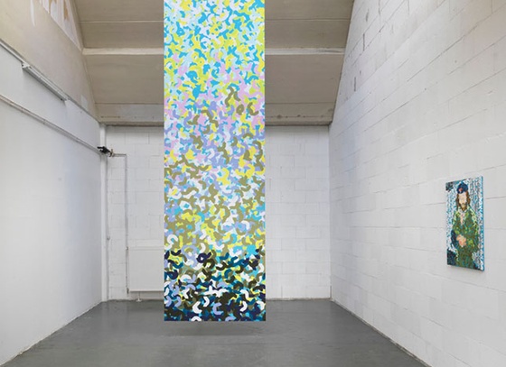 gallerie view rebel standing galerie