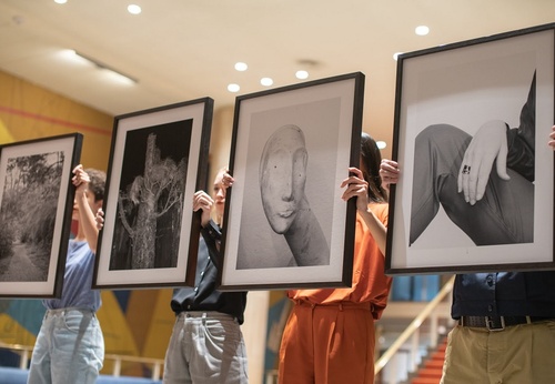 Modern Art and the Breaking of Paradigms