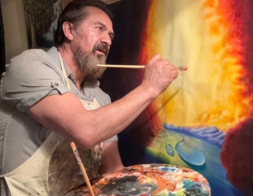 Nariño artist leads international painting competition in London